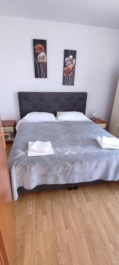 Apartments Burazer Šibenik Kültér fotó